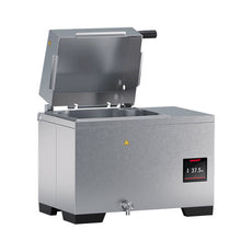 Memmert water bath WTB 11, 115volt +5C above ambient to +100C Gable Cover/ Reversible Shelf - WTB11, 115V