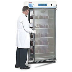 Thermo Scientific Large Capacity CO2 IncubatorAdvanced Selectable RH 29 cu ft 115V 60 Hz - 3950